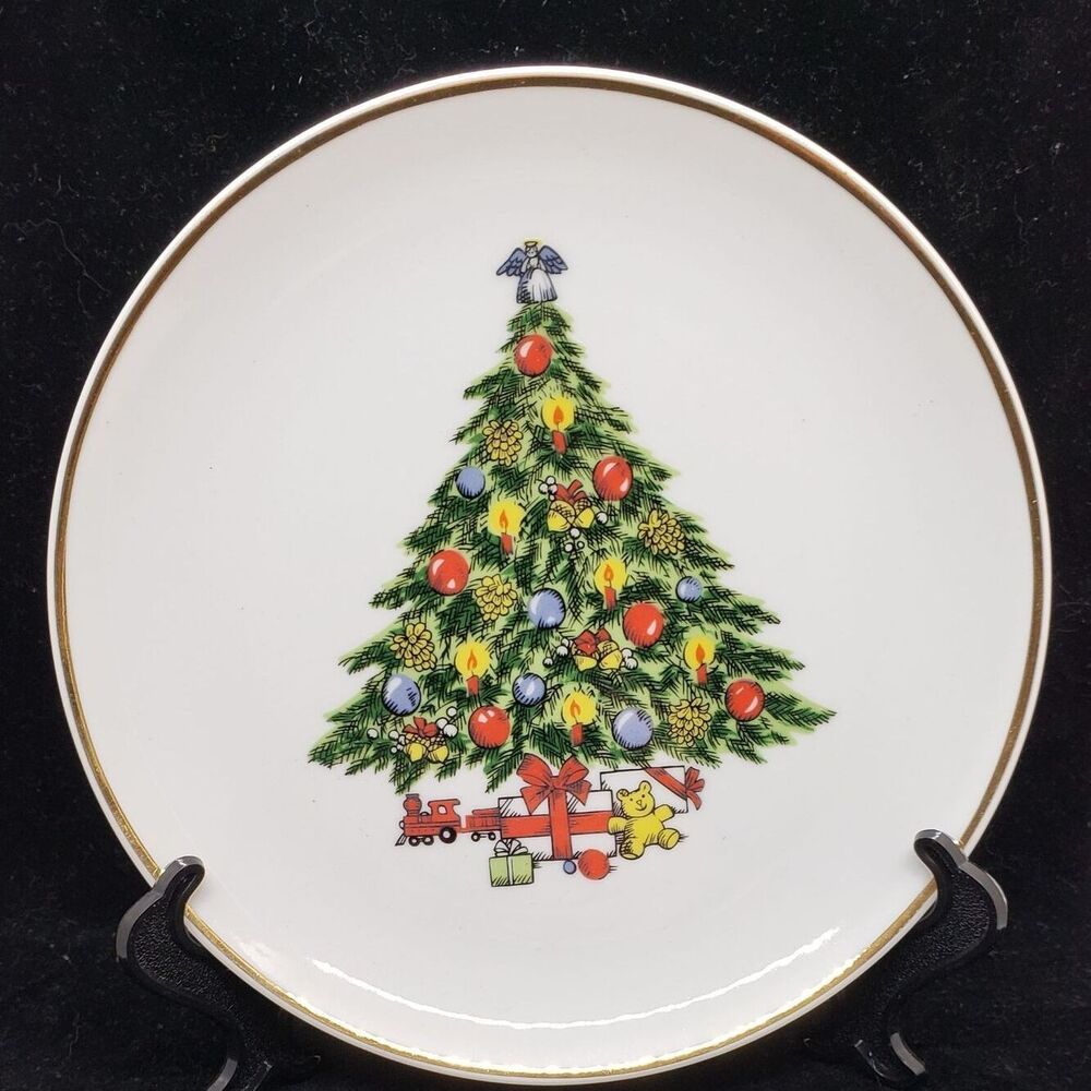 Jamestown China Christmas Treasure Cake Plates 4 in the set